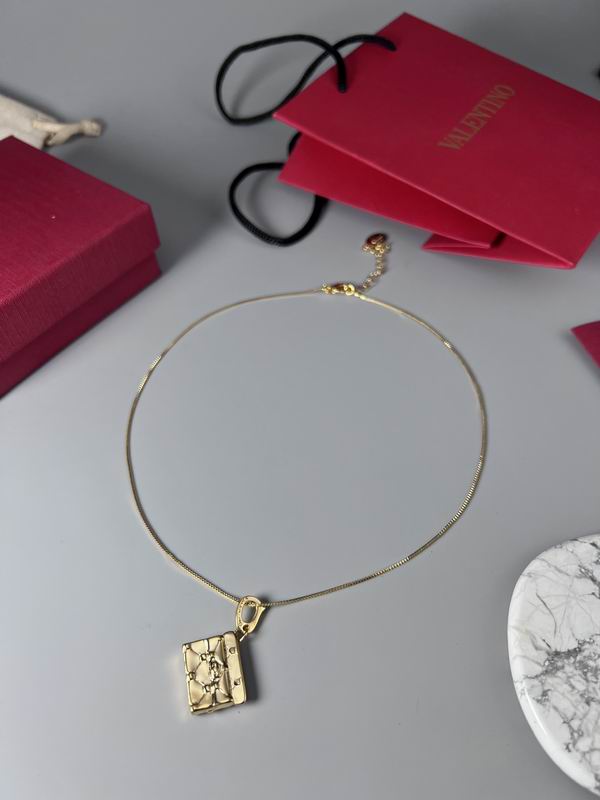 Valentino necklace 09yxq03